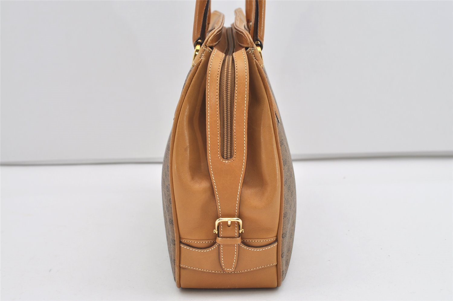 Authentic GUCCI Vintage Micro GG PVC Leather Tote Hand Bag Brown 2099I