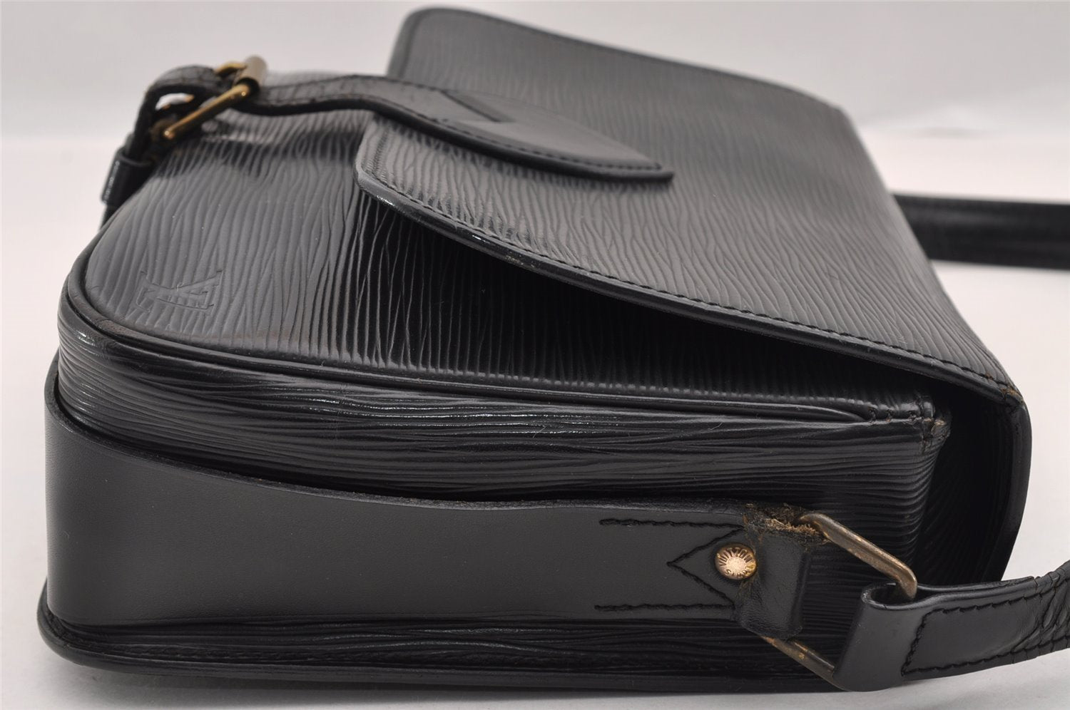 Authentic Louis Vuitton Epi Cartouchiere MM Shoulder Bag Black M52242 LV 2105I