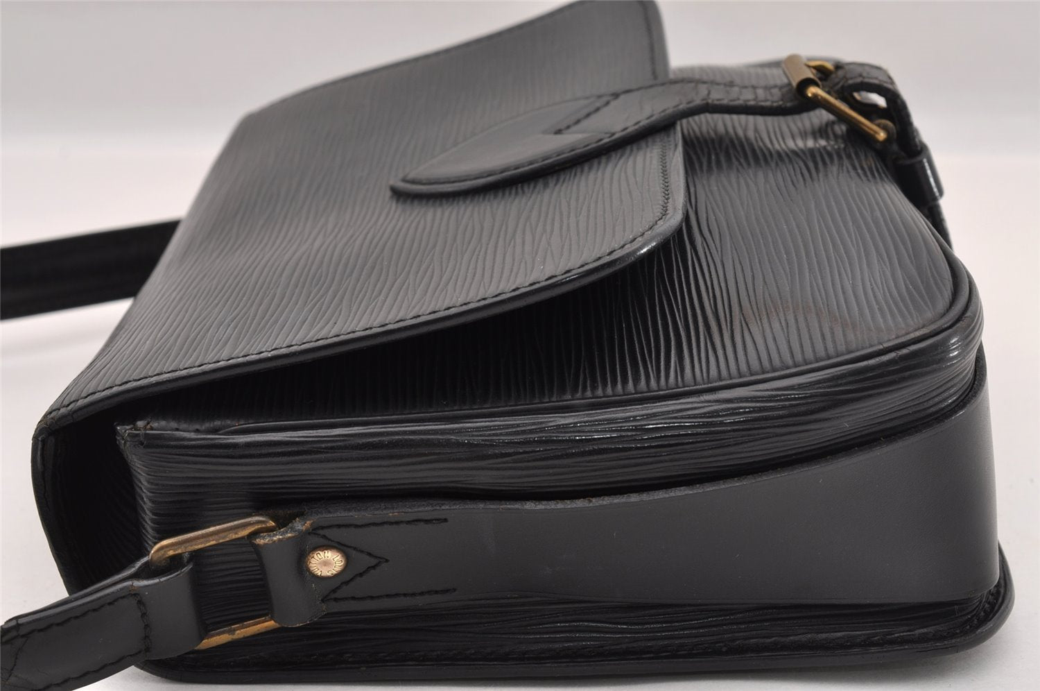 Authentic Louis Vuitton Epi Cartouchiere MM Shoulder Bag Black M52242 LV 2105I