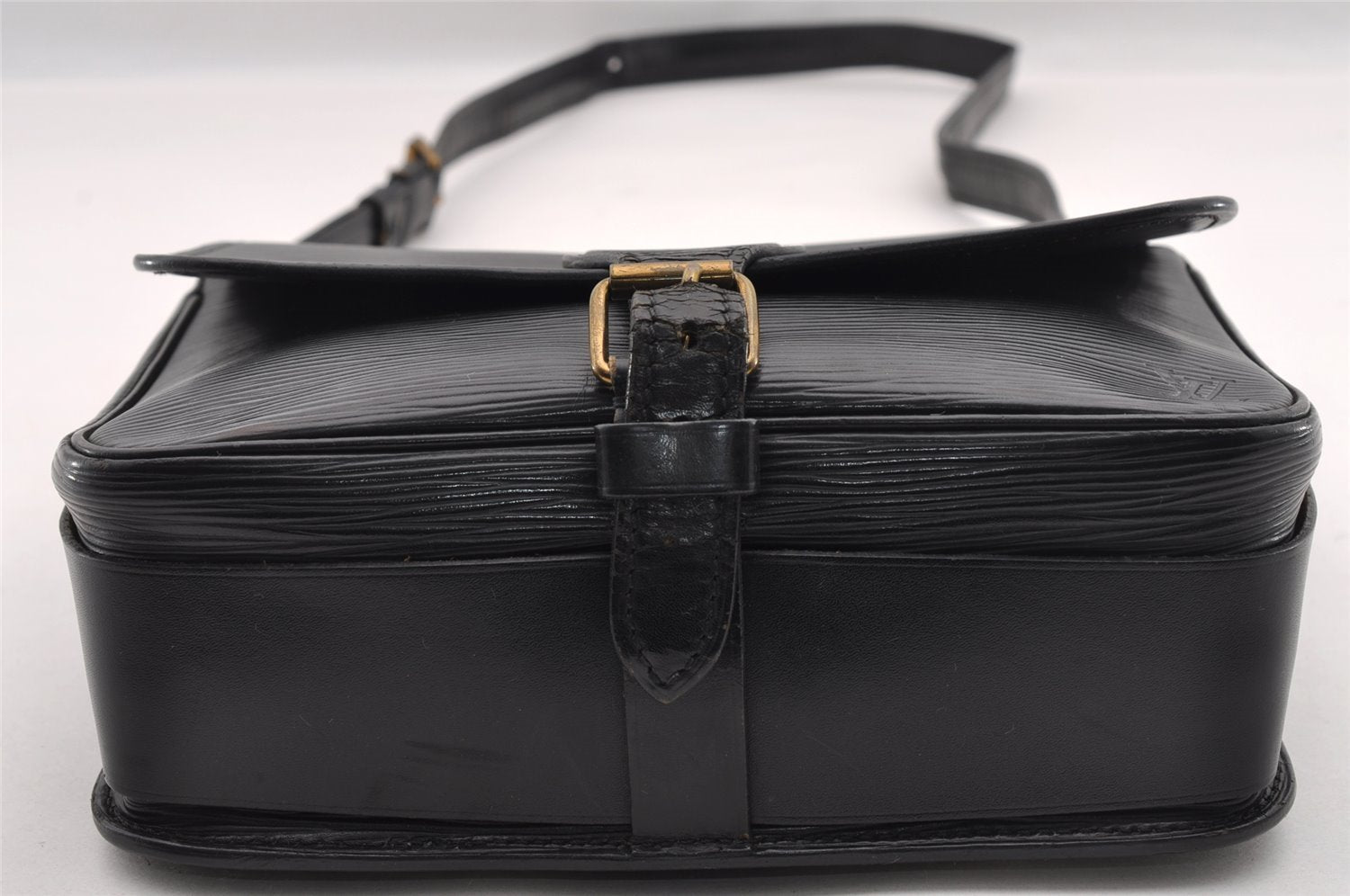 Authentic Louis Vuitton Epi Cartouchiere MM Shoulder Bag Black M52242 LV 2105I