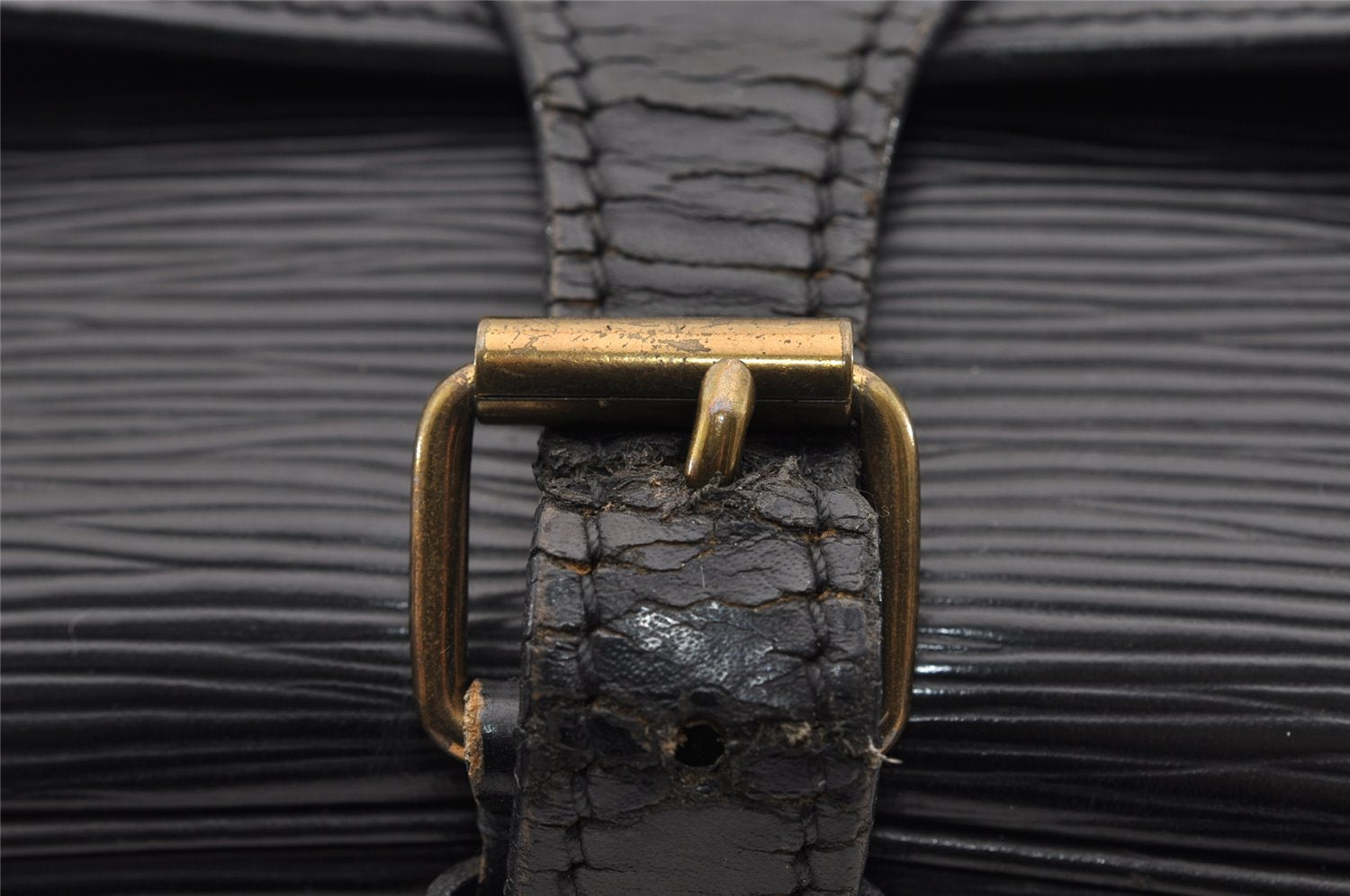 Authentic Louis Vuitton Epi Cartouchiere MM Shoulder Bag Black M52242 LV 2105I