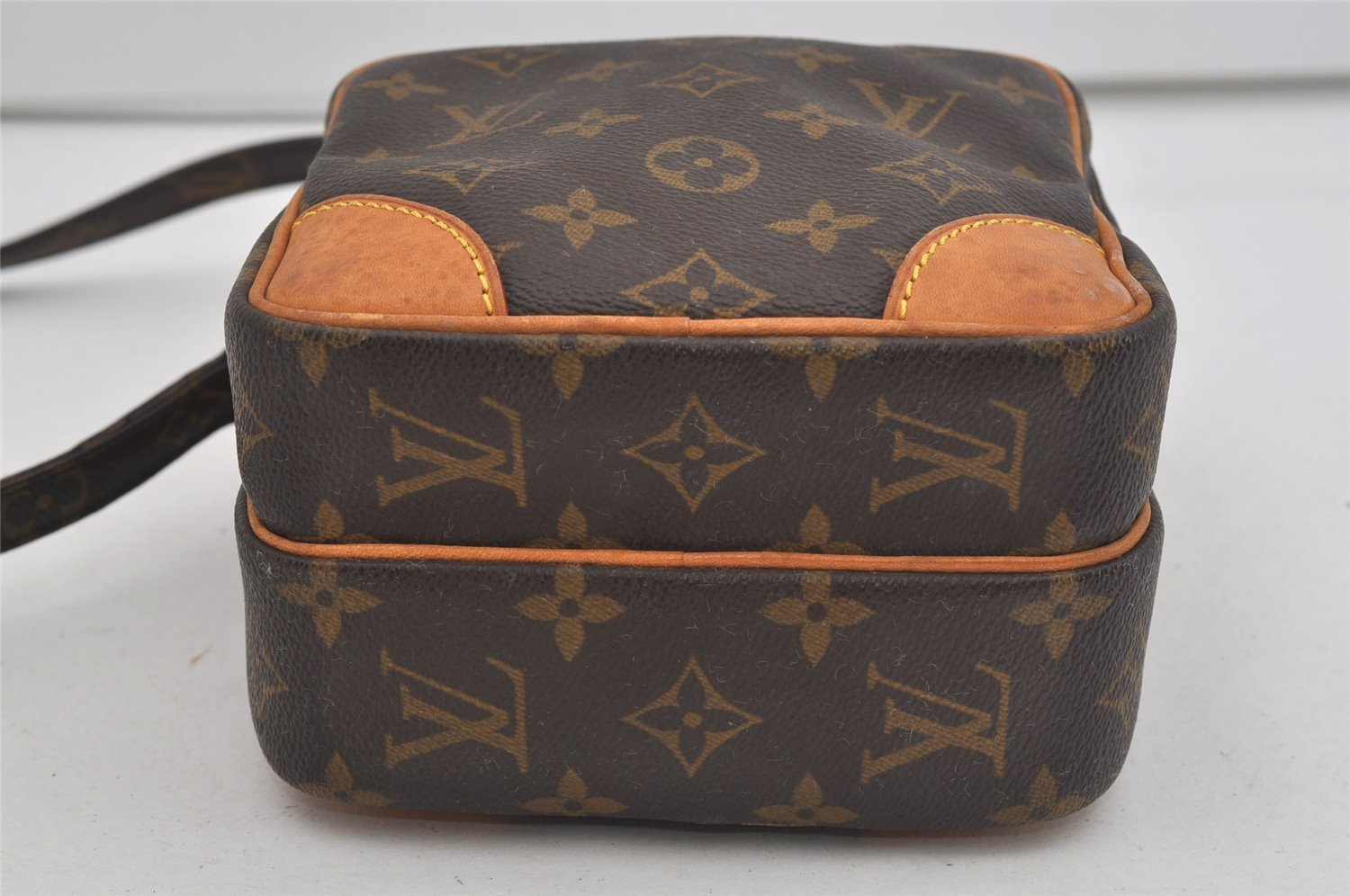 Authentic Louis Vuitton Monogram Amazone Shoulder Cross Body Bag M45236 LV 2120I