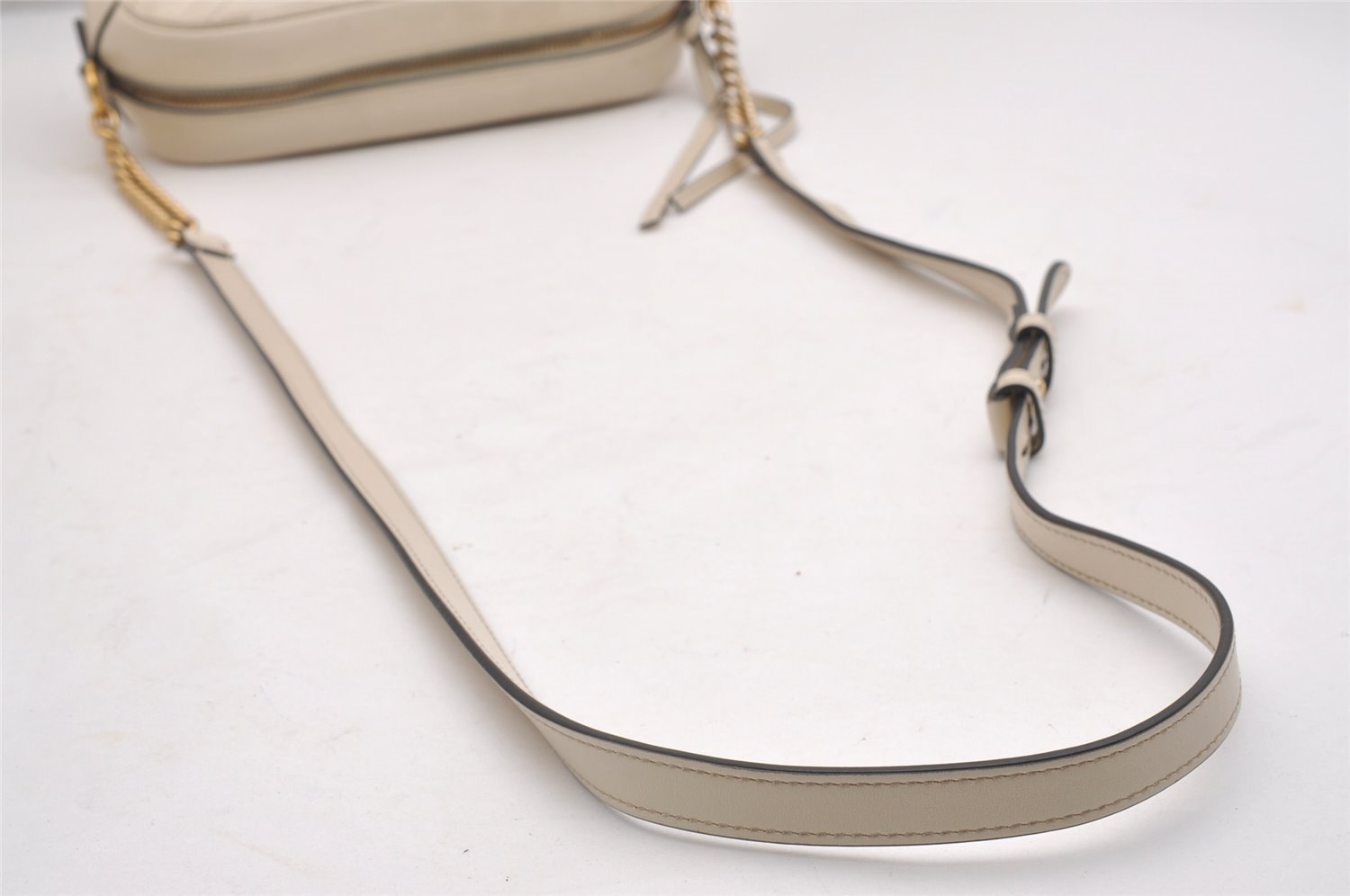 Authentic GUCCI GG Marmont Chain Shoulder Cross Body Bag Leather White 2123I
