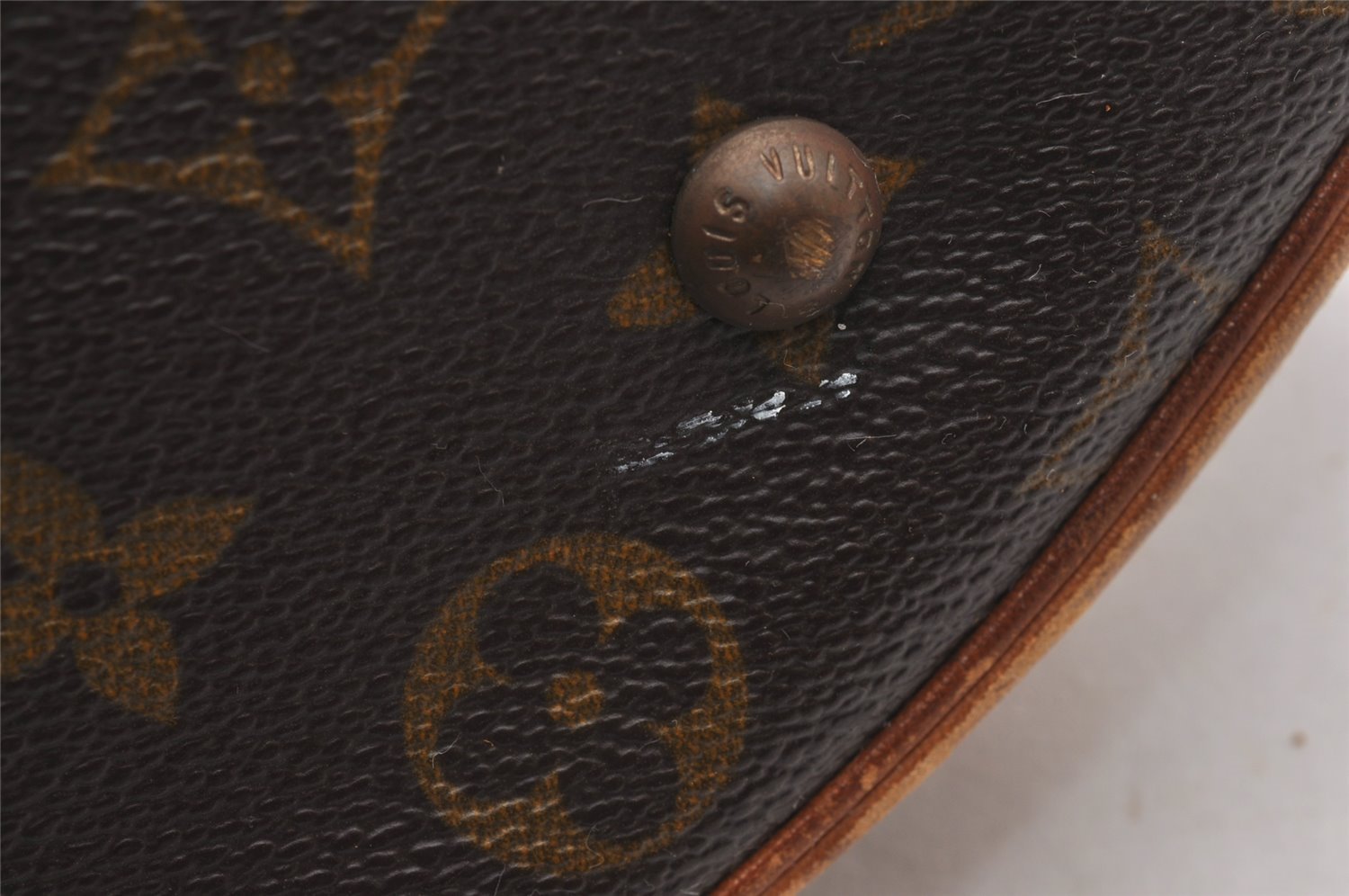 Authentic Louis Vuitton Monogram Bucket GM Shoulder Tote Bag Old Model LV 2136I