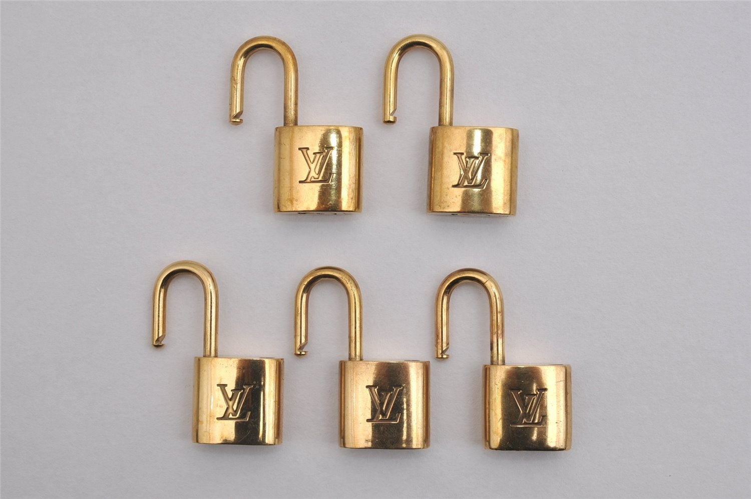 Authentic Louis Vuitton Padlock Gold 10Set LV 2153I