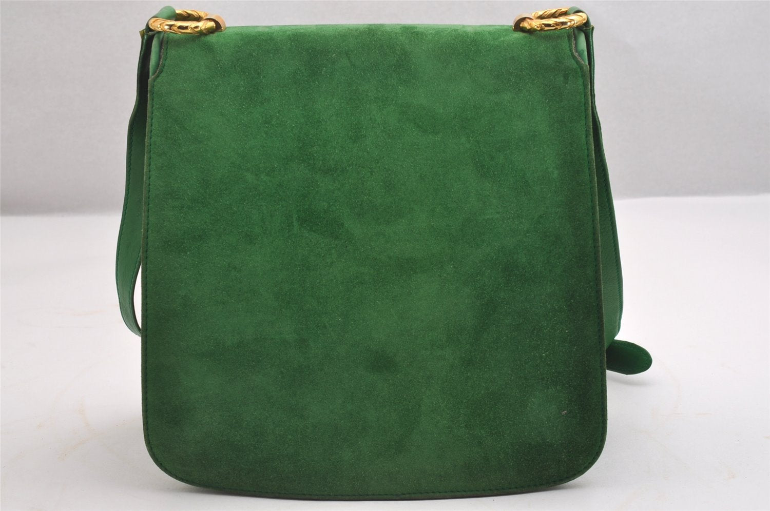 Authentic GUCCI Animalier Tiger Shoulder Crossbody Bag Suede Leather Green 2163I