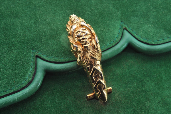 Authentic GUCCI Animalier Tiger Shoulder Crossbody Bag Suede Leather Green 2163I