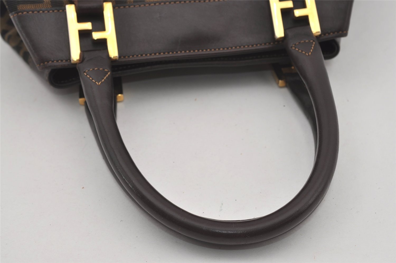 Authentic FENDI Zucca Shoulder Hand Tote Bag Canvas Leather Brown Black 2170I
