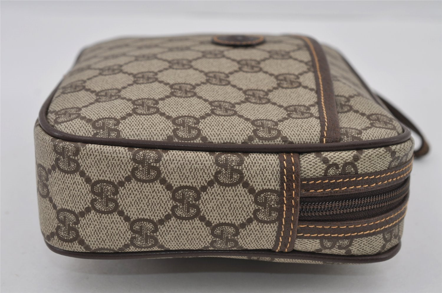 Authentic GUCCI Vintage Clutch Hand Bag Purse GG PVC Leather Brown 2175I