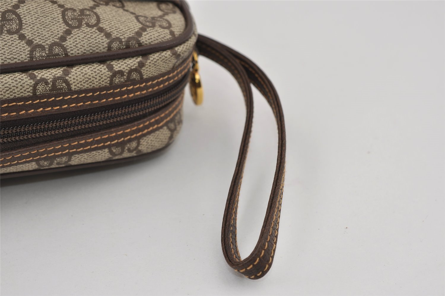 Authentic GUCCI Vintage Clutch Hand Bag Purse GG PVC Leather Brown 2175I