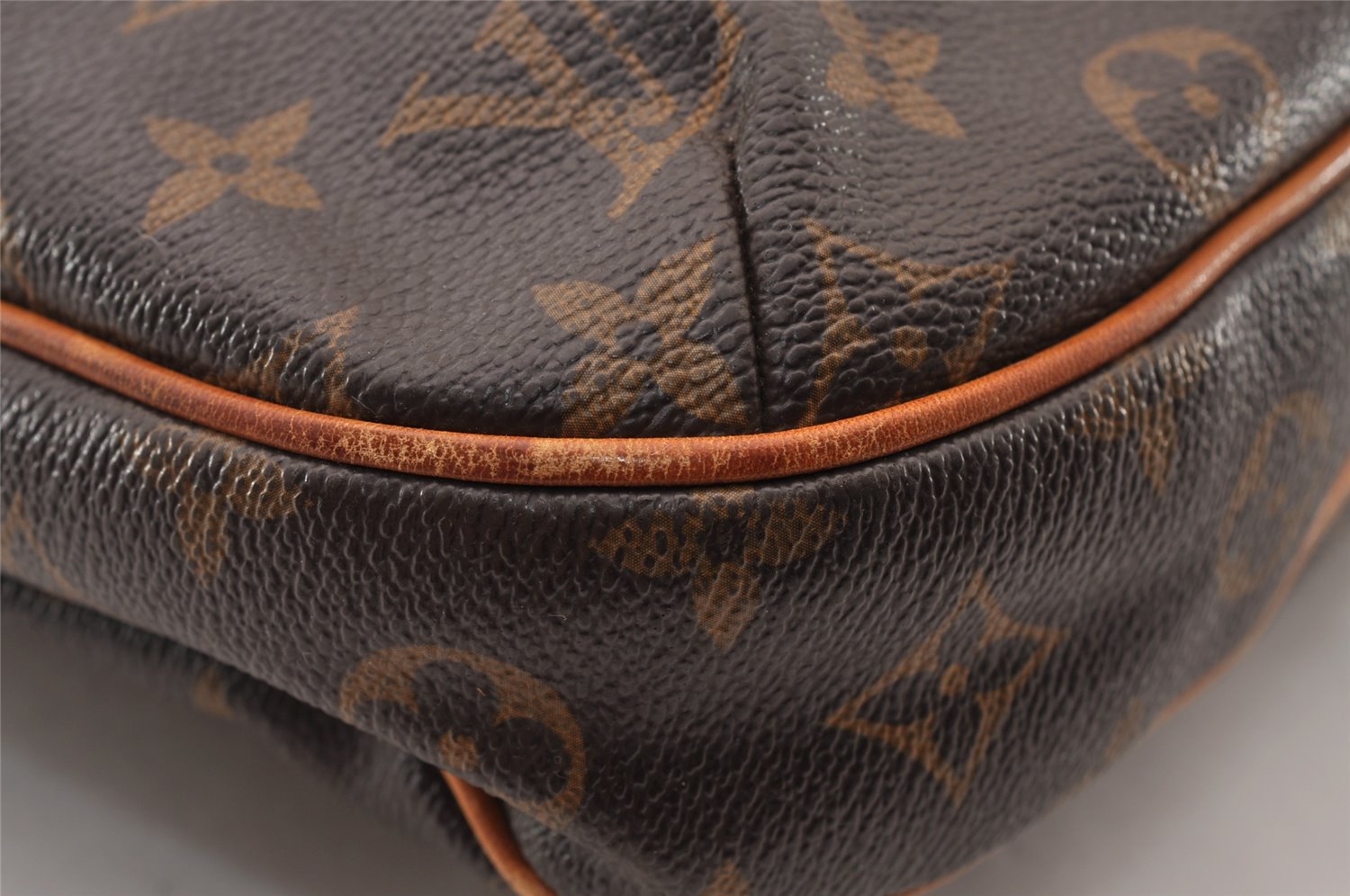 Authentic Louis Vuitton Monogram Odeon MM Shoulder Cross Bag M56389 Junk 2192I