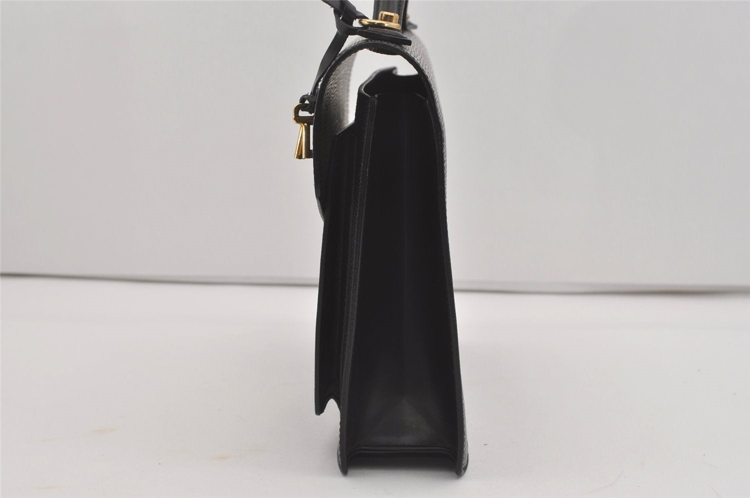 Authentic Louis Vuitton Epi Monceau 2Way Shoulder Hand Bag Black M52122 LV 2193I