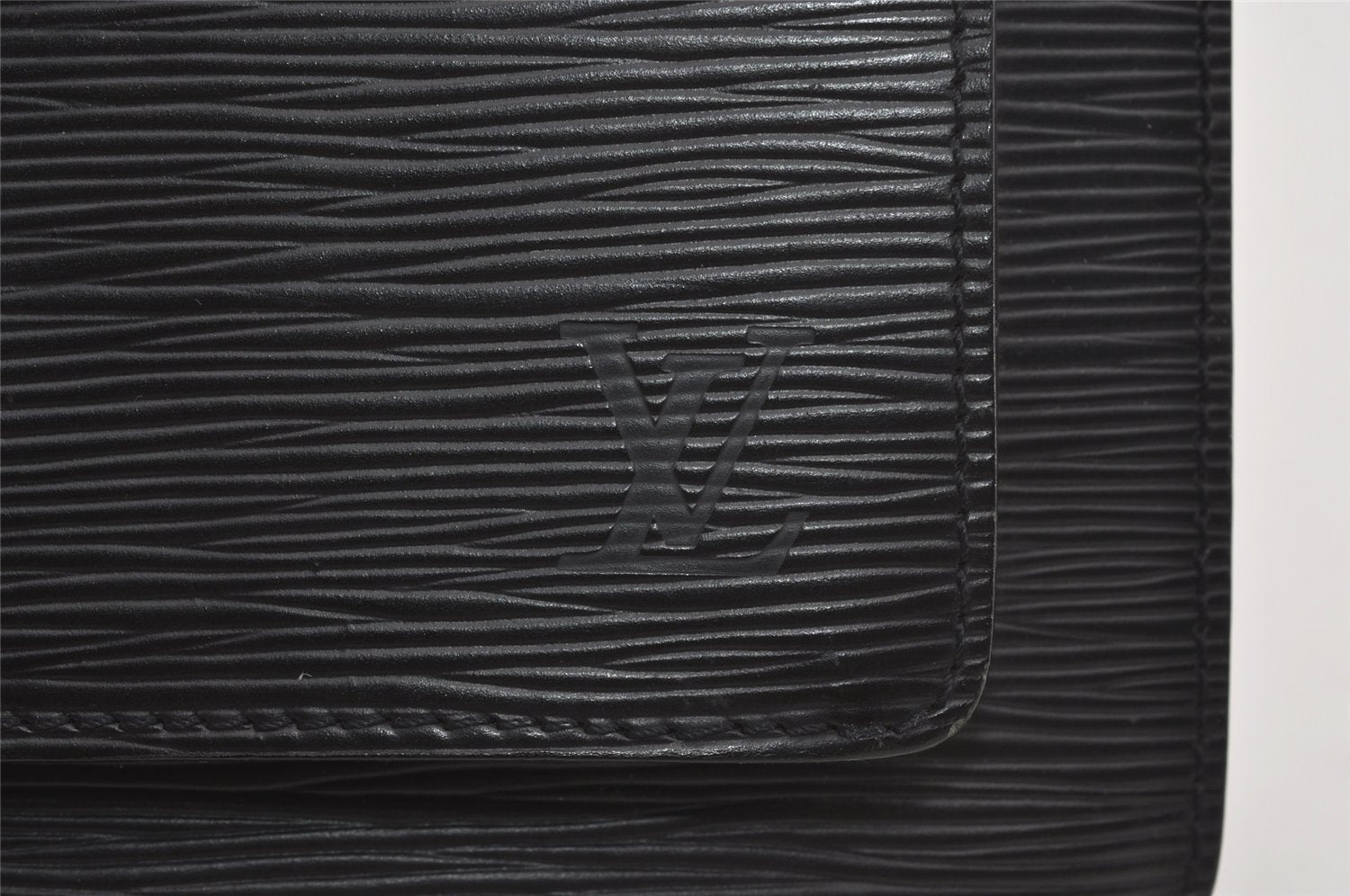 Authentic Louis Vuitton Epi Monceau 2Way Shoulder Hand Bag Black M52122 LV 2193I