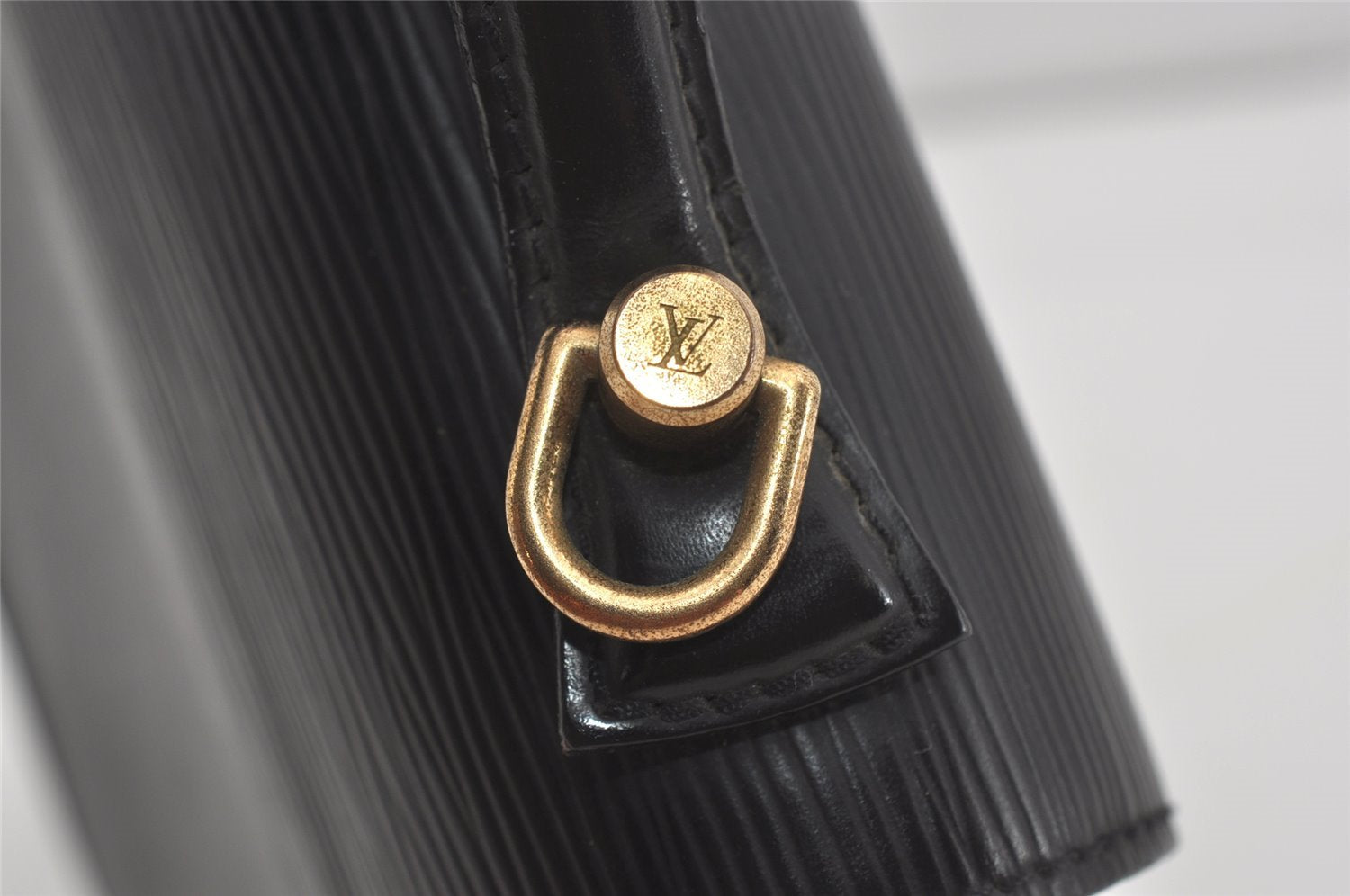 Authentic Louis Vuitton Epi Monceau 2Way Shoulder Hand Bag Black M52122 LV 2193I