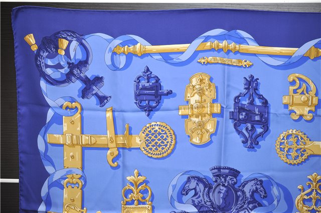 Authentic HERMES Carre 90 Scarf 