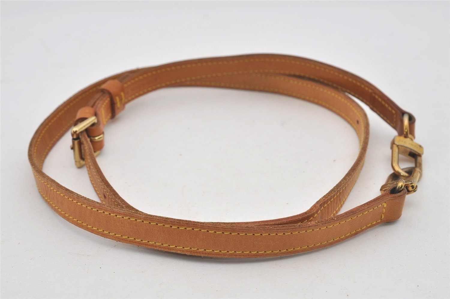 Authentic Louis Vuitton Leather Shoulder Strap Beige 39.8-46.5