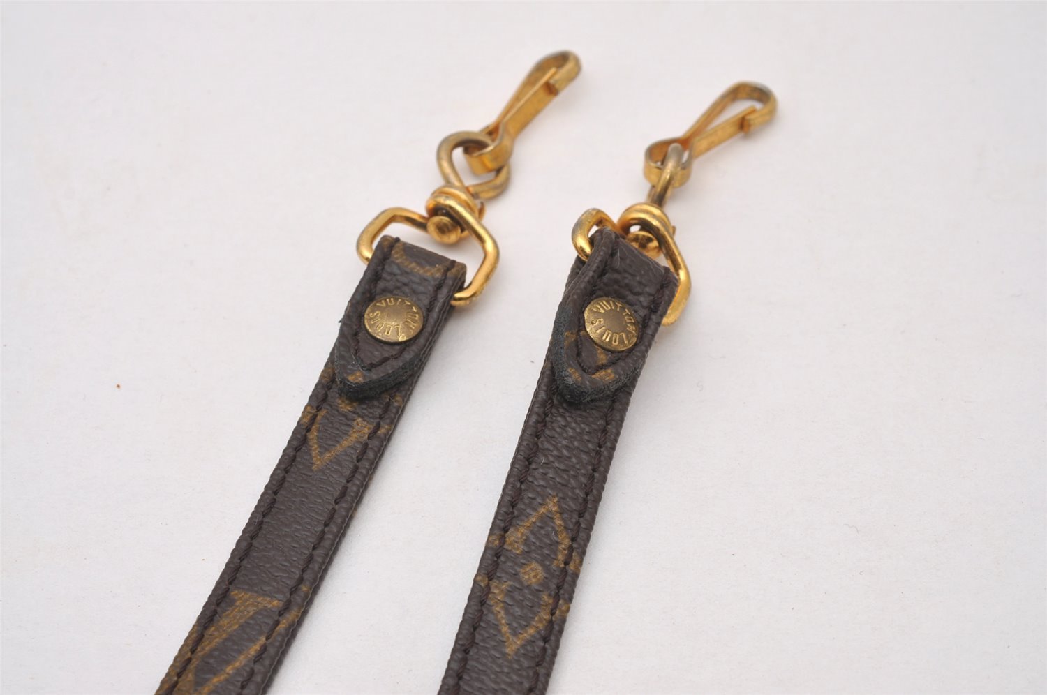 Authentic Louis Vuitton Monogram Shoulder Strap Old Model 50.8