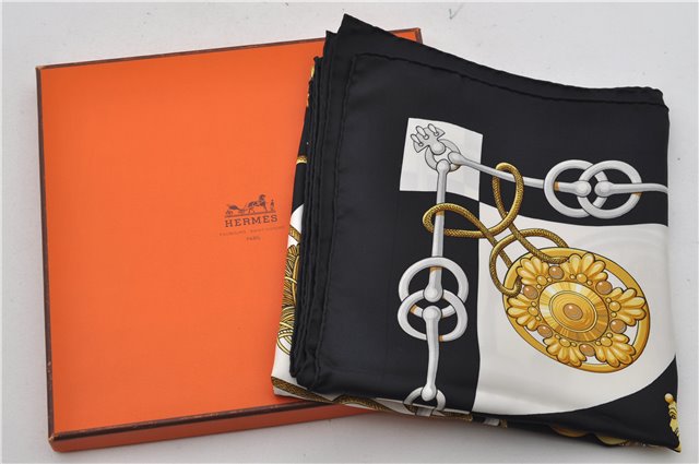 Authentic HERMES Carre 90 Scarf 