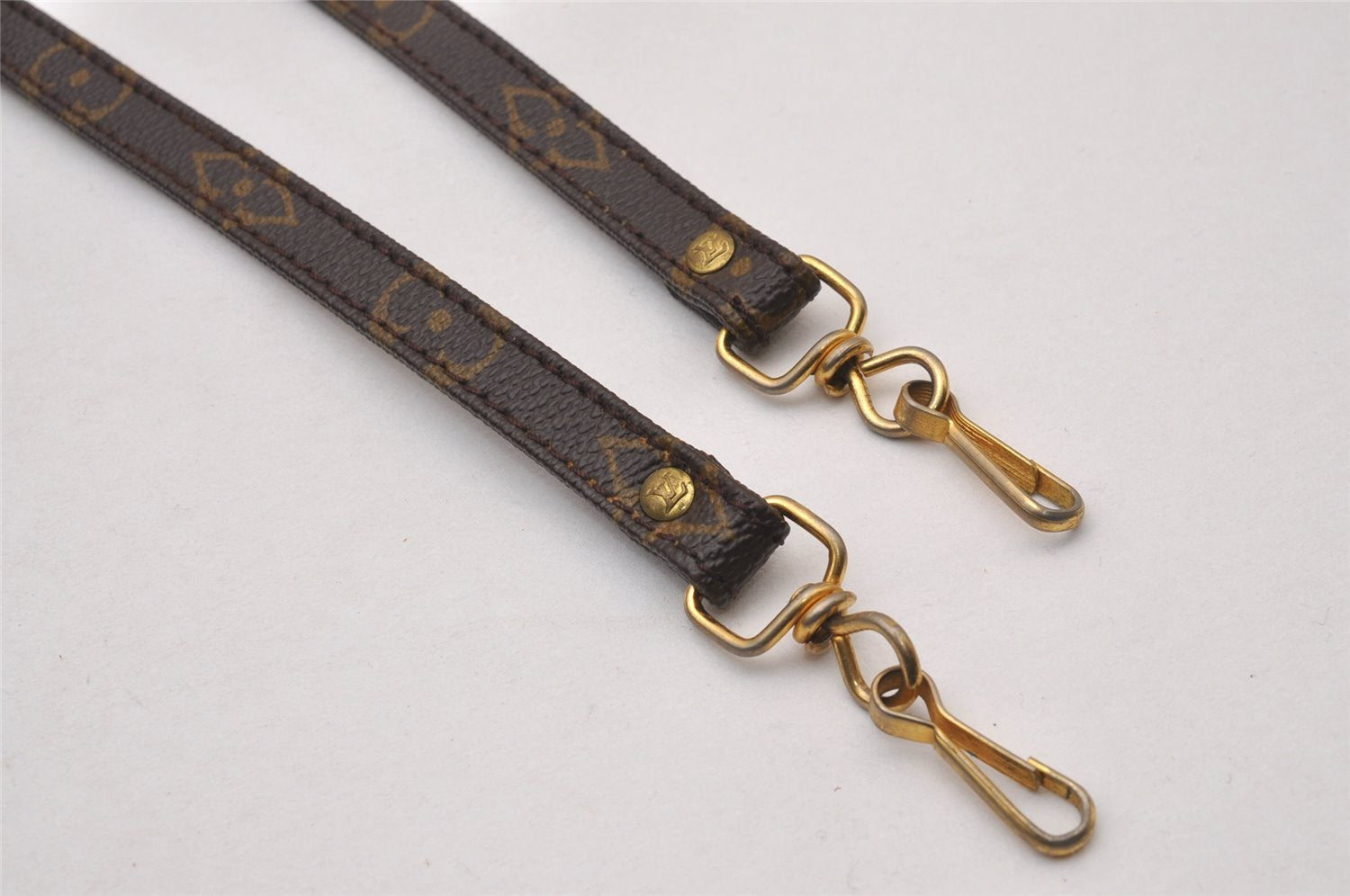 Authentic Louis Vuitton Monogram Shoulder Strap Old Model 50.4