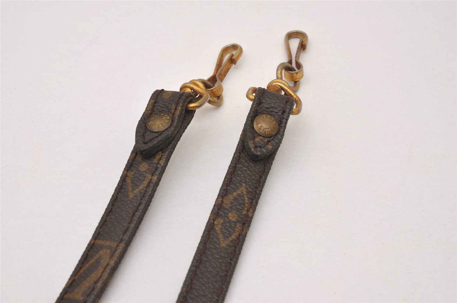 Authentic Louis Vuitton Monogram Shoulder Strap Old Model 50.4