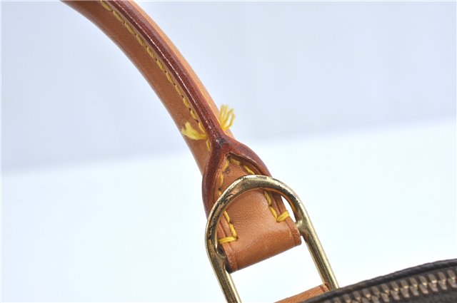 Authentic Louis Vuitton Monogram Alma Hand Bag Purse M51130 LV 2205B