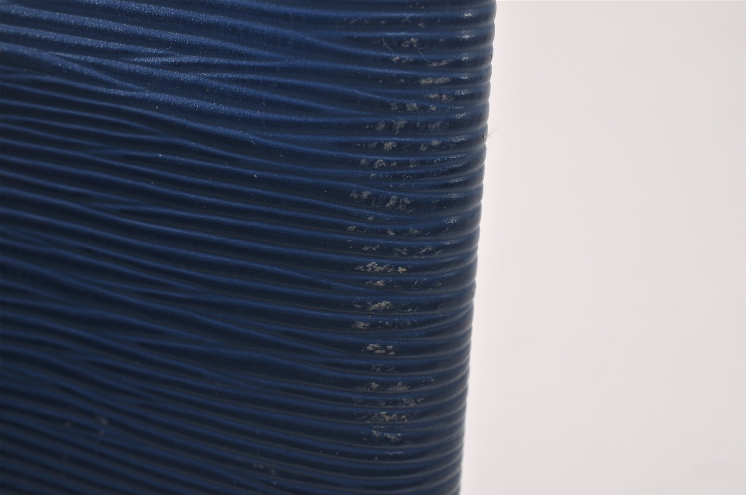 Authentic Louis Vuitton Epi Agenda Posh Notebook Cover Blue R20525 LV 2206I