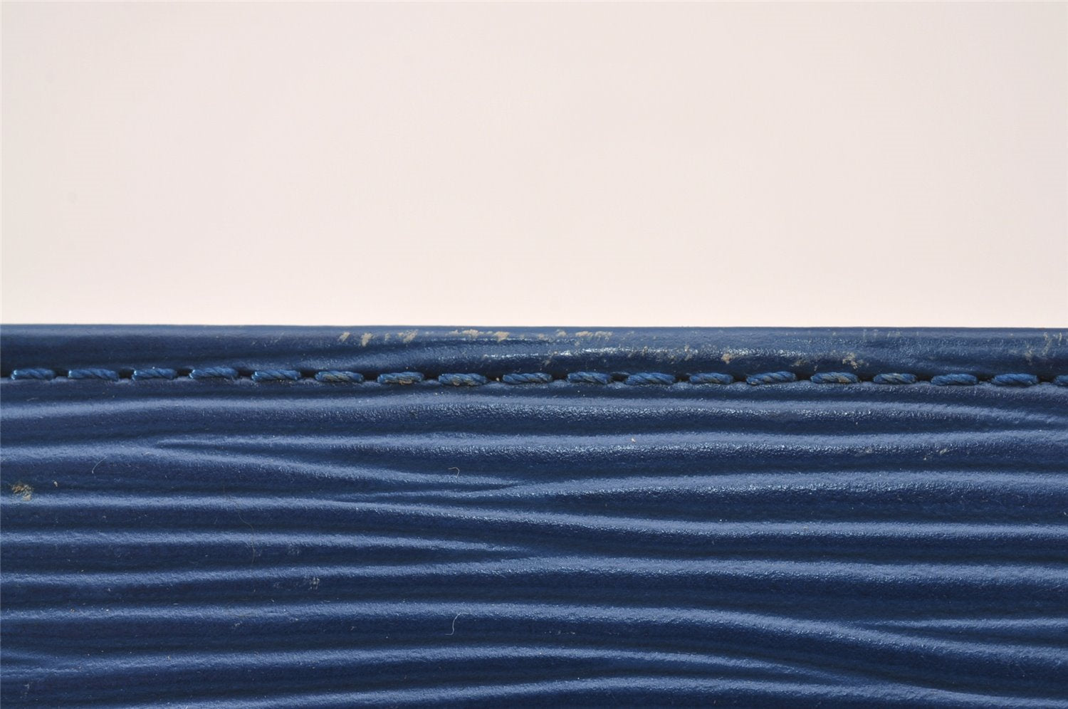 Authentic Louis Vuitton Epi Agenda Posh Notebook Cover Blue R20525 LV 2206I