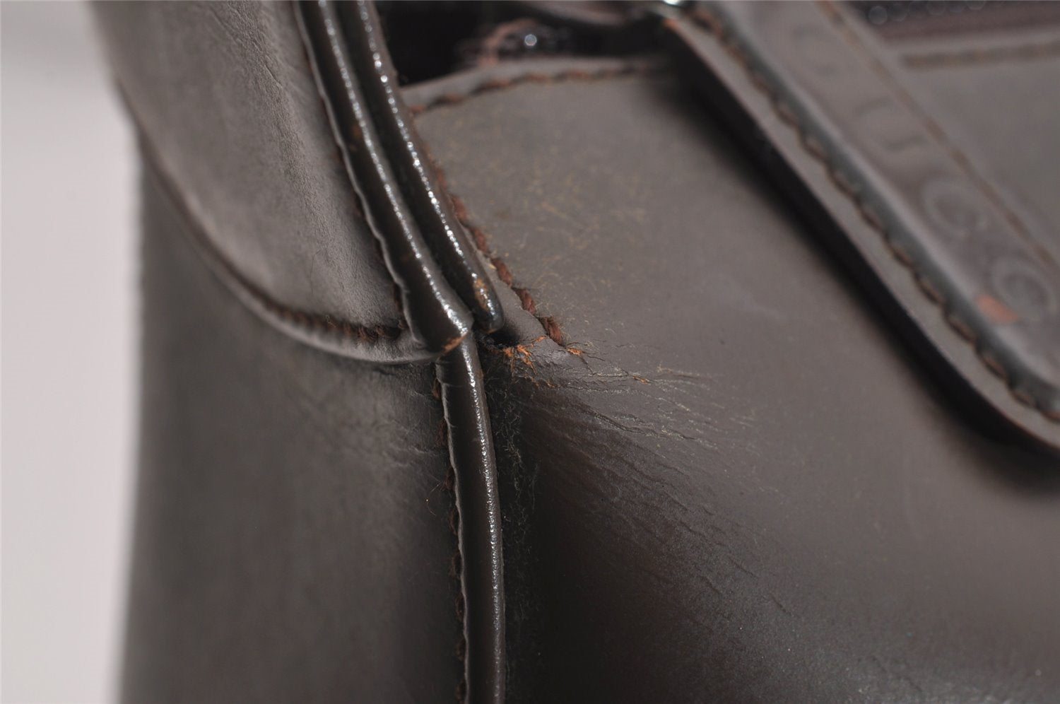 Authentic GUCCI Vintage Shoulder Hand Bag Purse Leather Brown Junk 2208I