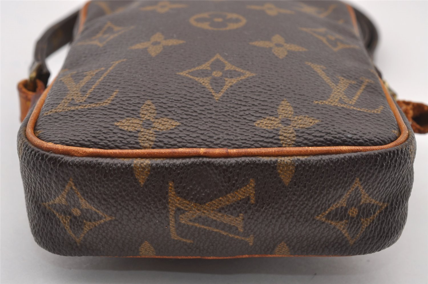 Auth Louis Vuitton Monogram Mini Poche Danube Shoulder Bag M45268 LV Junk 2209I