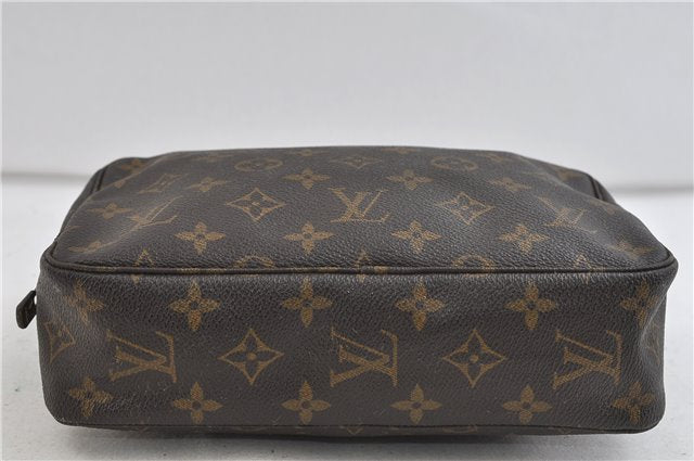 Auth Louis Vuitton Monogram Trousse Toilette 23 Clutch Hand Bag M47524 LV 2223D