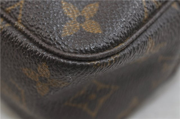 Auth Louis Vuitton Monogram Trousse Toilette 23 Clutch Hand Bag M47524 LV 2223D