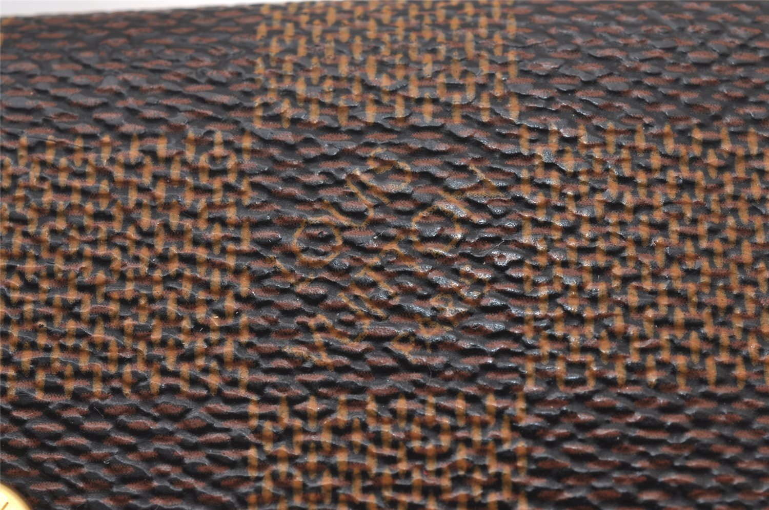 Authentic Louis Vuitton Damier Multicles 4 Key Case Holder N62631 LV 2225I