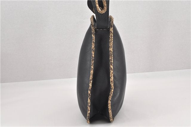 Authentic FENDI Selleria Vintage Shoulder Bag Purse Leather Black 2226G