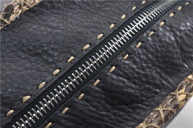 Authentic FENDI Selleria Vintage Shoulder Bag Purse Leather Black 2226G