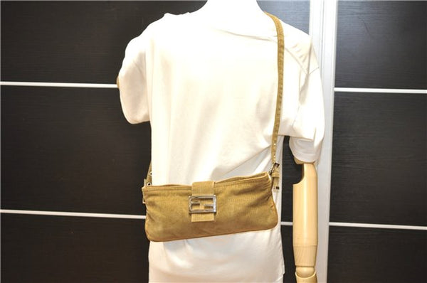 Authentic FENDI Vintage Shoulder Cross Body Bag Purse Corduroy Brown 2227G