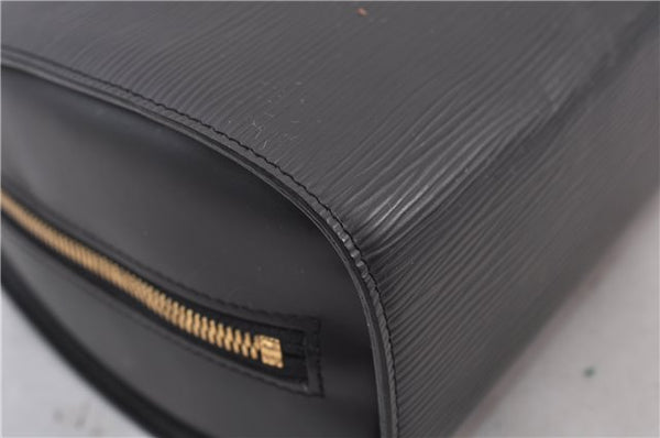 Authentic Louis Vuitton Epi Dauphine GM Pouch Clutch Bag Black M48432 LV 2239D