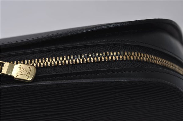 Authentic Louis Vuitton Epi Dauphine GM Pouch Clutch Bag Black M48432 LV 2239D