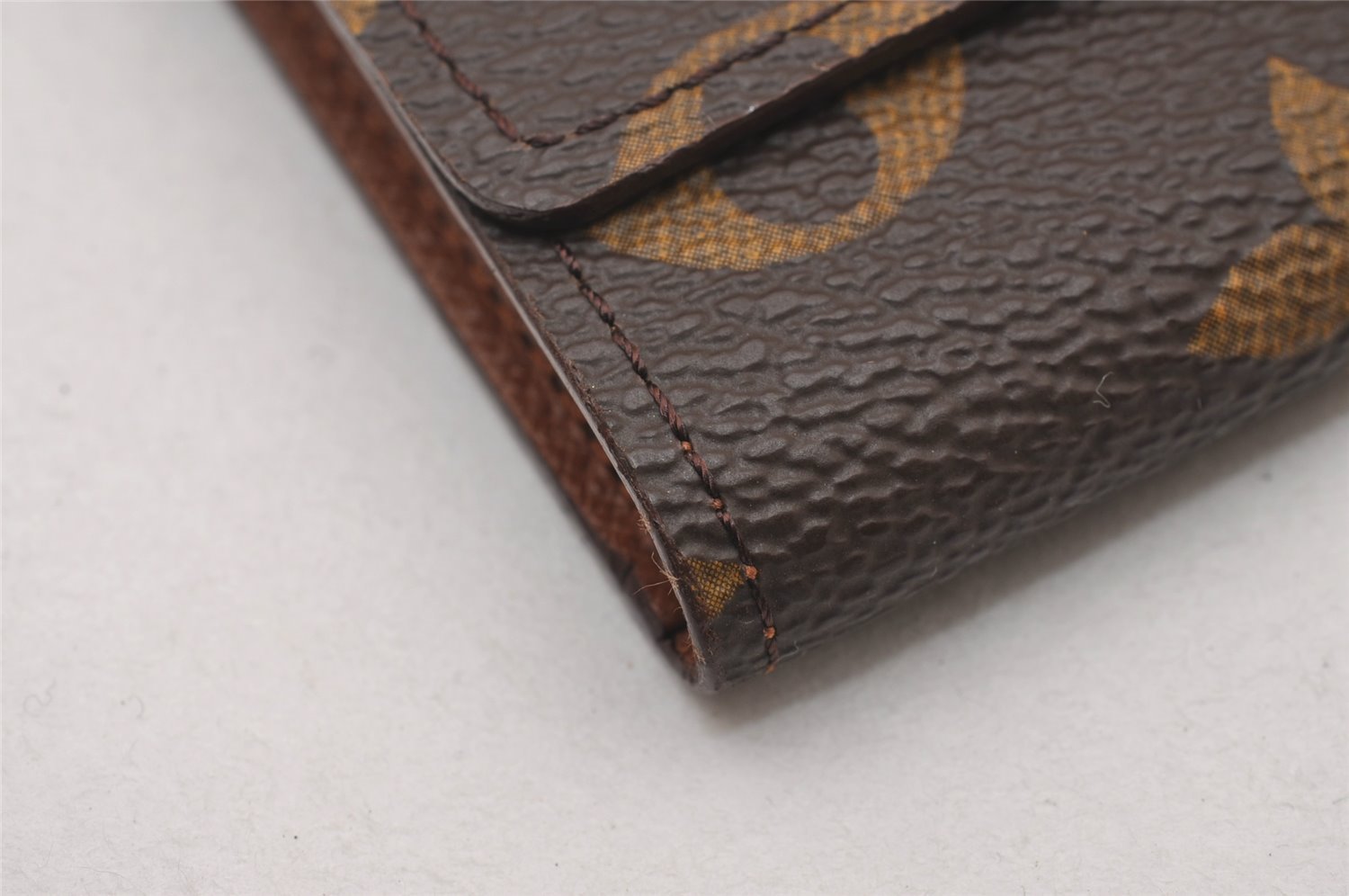 Authentic Louis Vuitton Monogram Multicles 6 Six Hooks Key Case M62630 LV 2248I