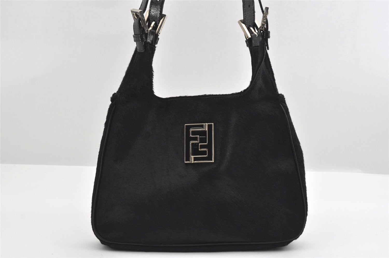 Authentic FENDI Vintage Shoulder Bag Purse Unborn Calf Leather Black 2253I