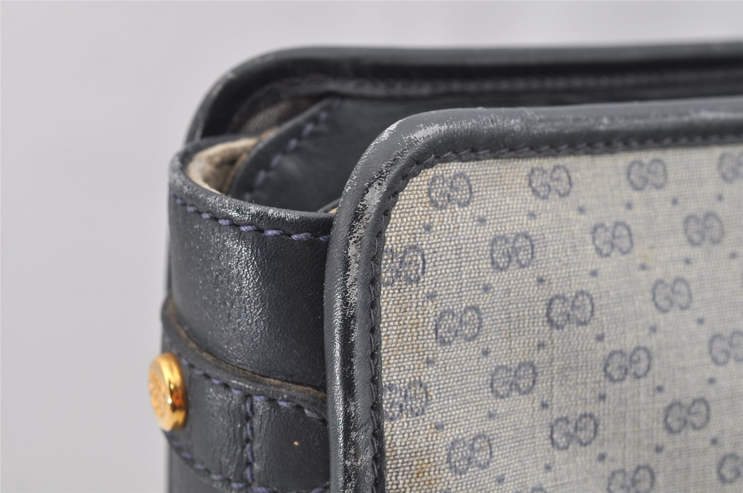 Authentic GUCCI Vintage Micro GG PVC Leather Shoulder Tote Bag Navy Blue 2267I