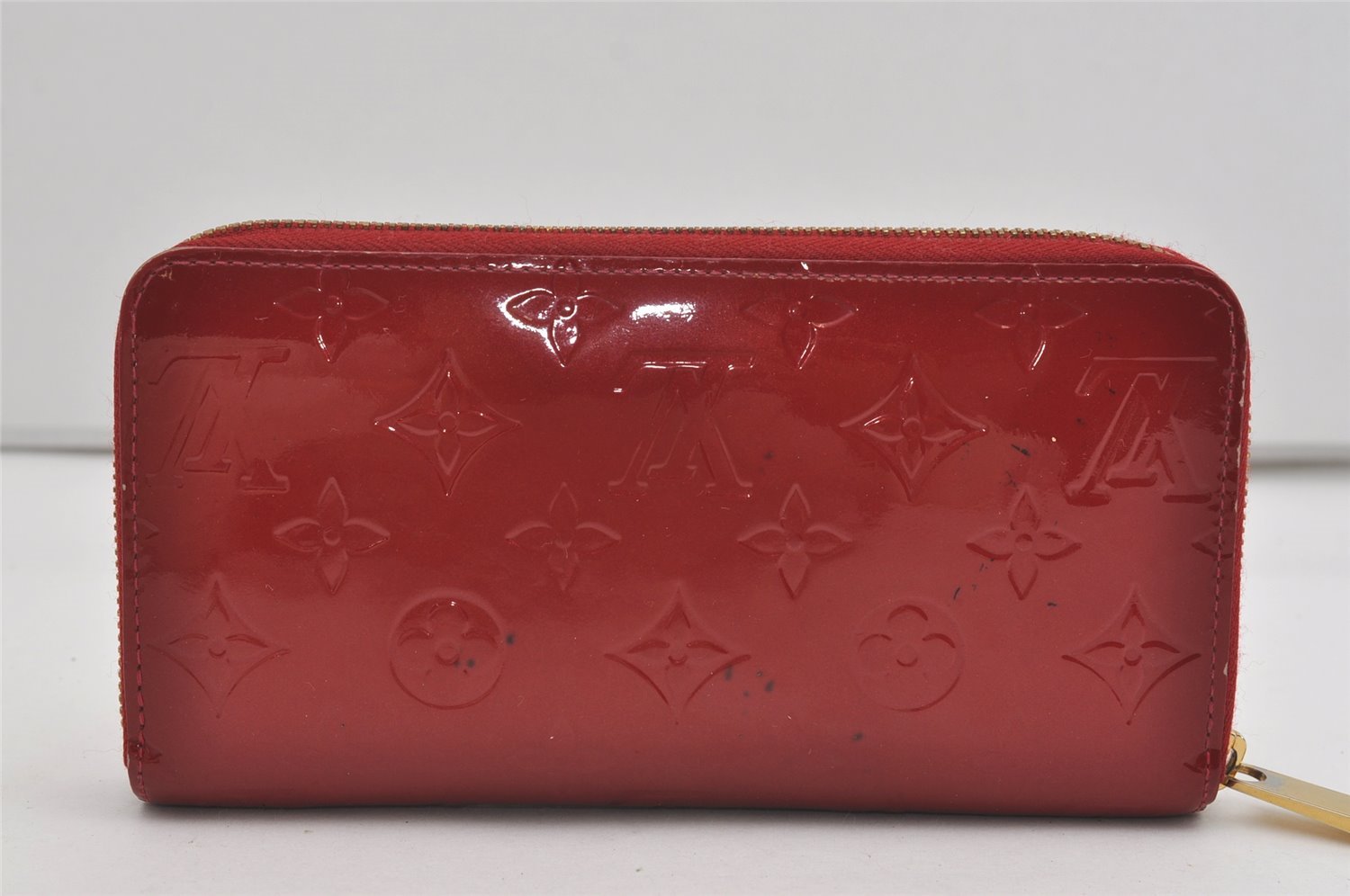 Authentic Louis Vuitton Vernis Zippy Wallet Long Purse Red M91981 LV 2268I