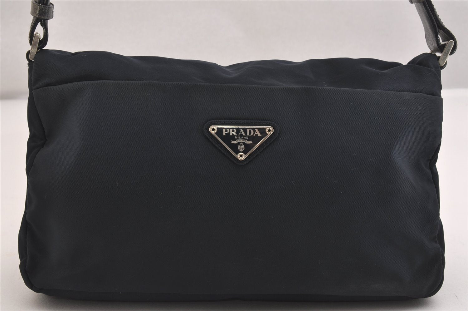 Authentic PRADA TESSUTO TEC Nylon Leather Shoulder Bag B9716 Navy Blue 2277I