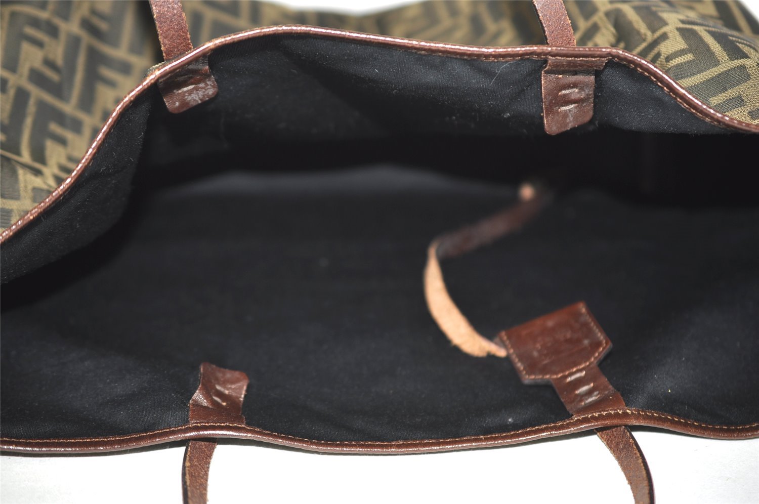 Authentic FENDI Zucca Shoulder Hand Tote Bag Nylon Leather Brown Black 2278I