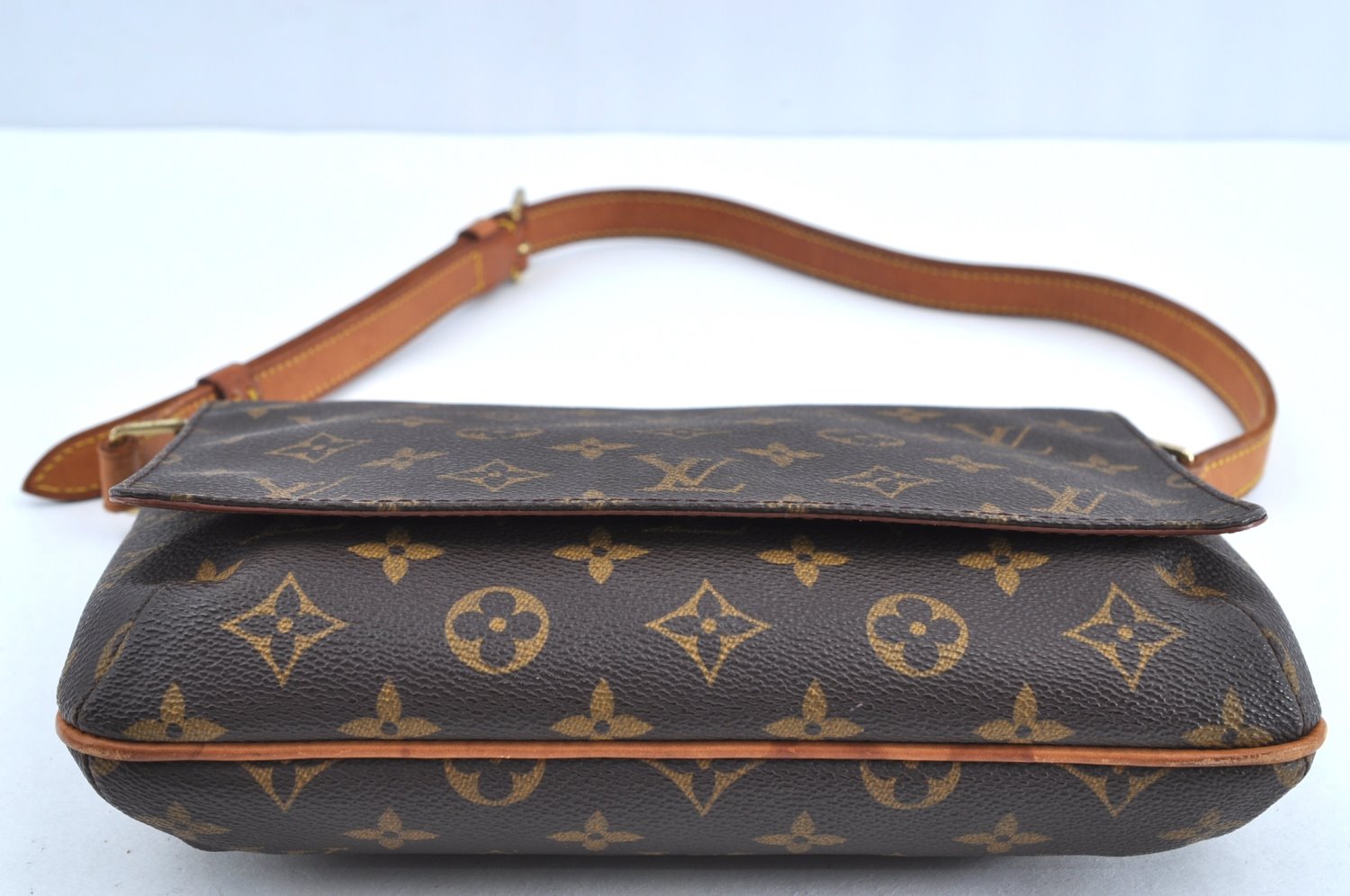 Authentic Louis Vuitton Monogram Musette Tango Shoulder Bag M51257 LV 2314F