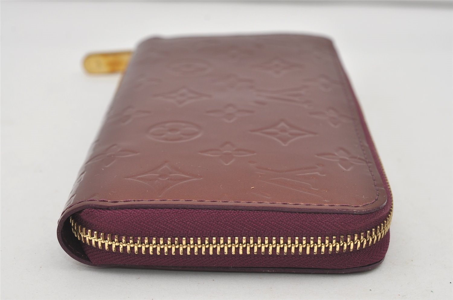 Authentic Louis Vuitton Vernis Zippy Wallet Long Purse Purple M90140 LV 2319I