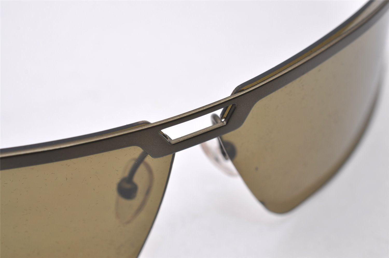 Authentic GUCCI Vintage Sunglasses Titanium GG 1725/S Khaki Green 2326I