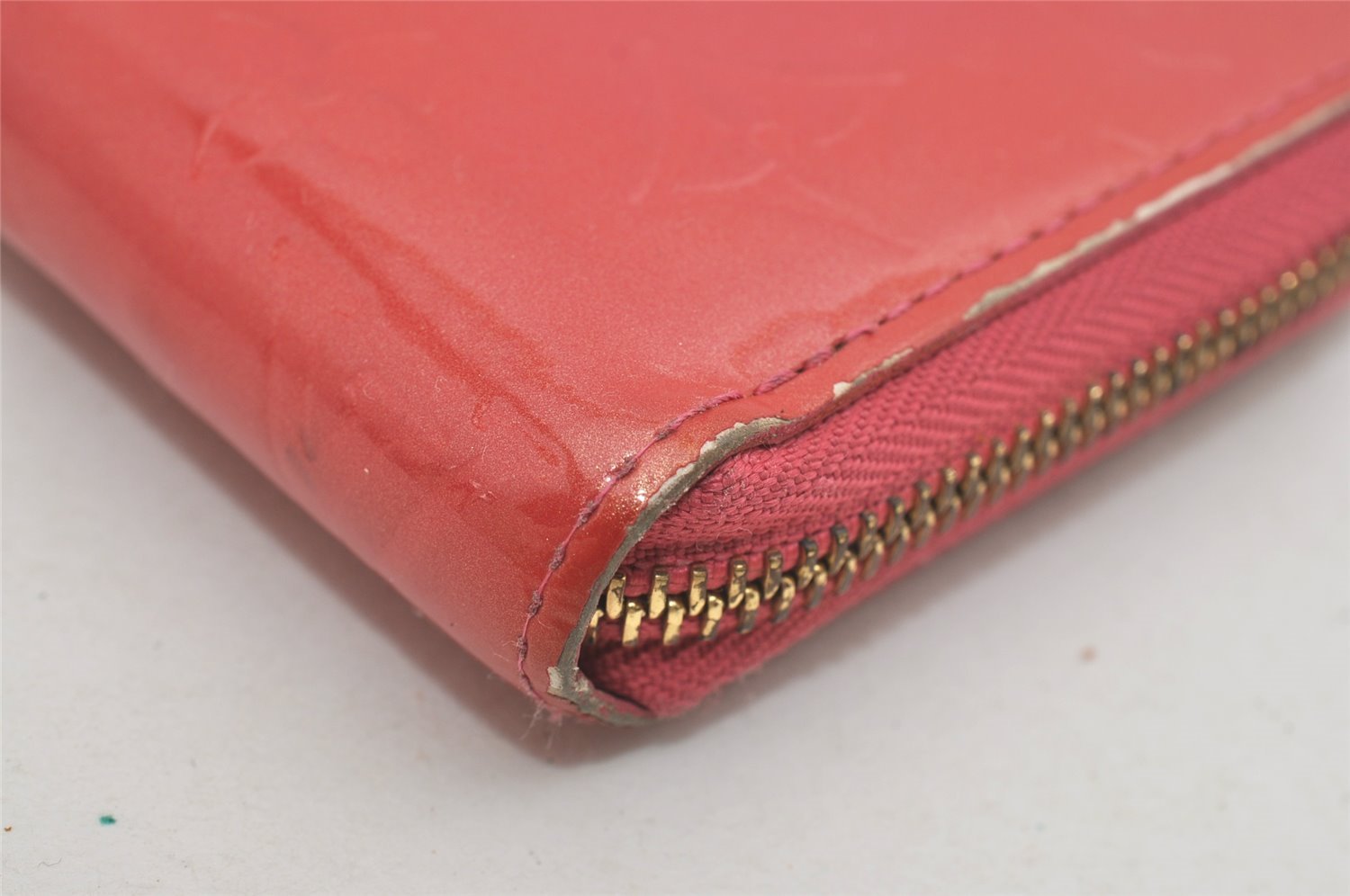 Authentic Louis Vuitton Vernis Zippy Wallet Long Purse Pink M9147F LV 2329I