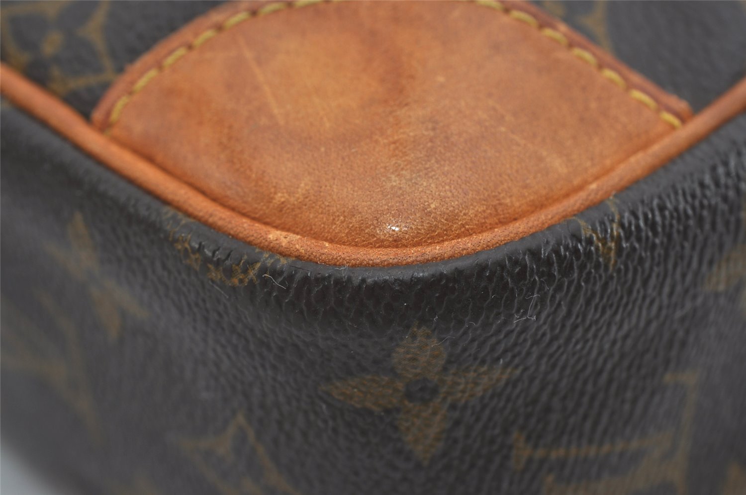 Authentic Louis Vuitton Monogram Compiegne 28 Clutch Hand Bag M51845 LV 2332I