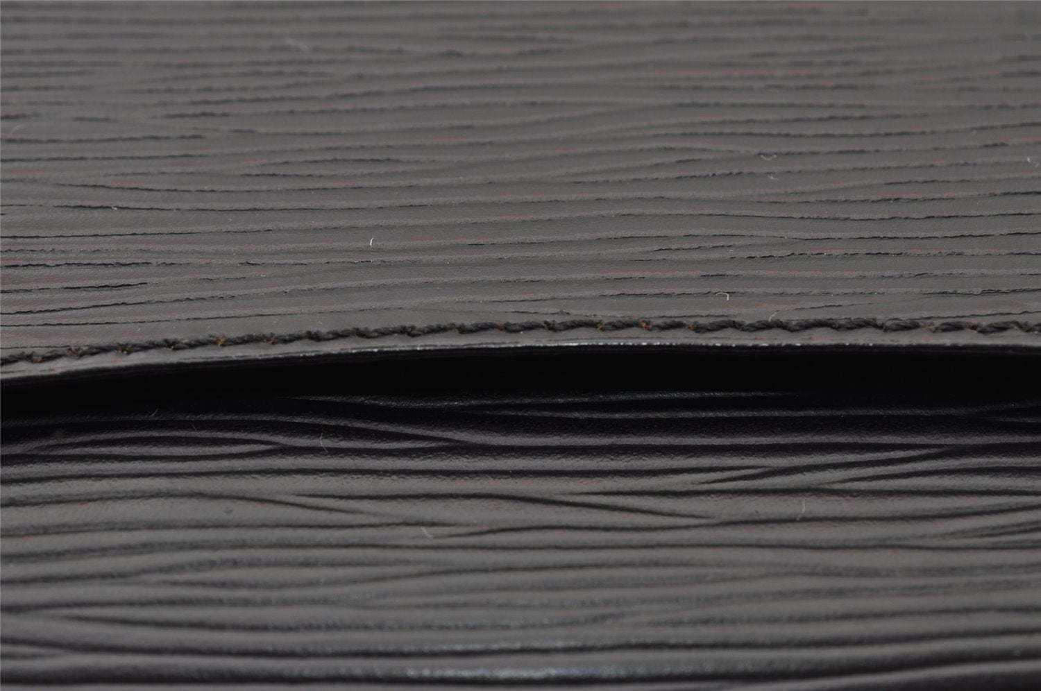 Authentic Louis Vuitton Epi Arts Deco Clutch Hand Bag Black M52632 LV 2341I