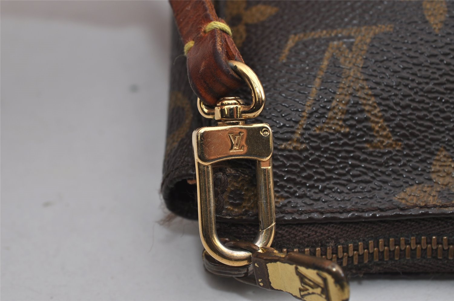 Authentic Louis Vuitton Monogram Pochette Accessoires Pouch M51980 LV 2347I